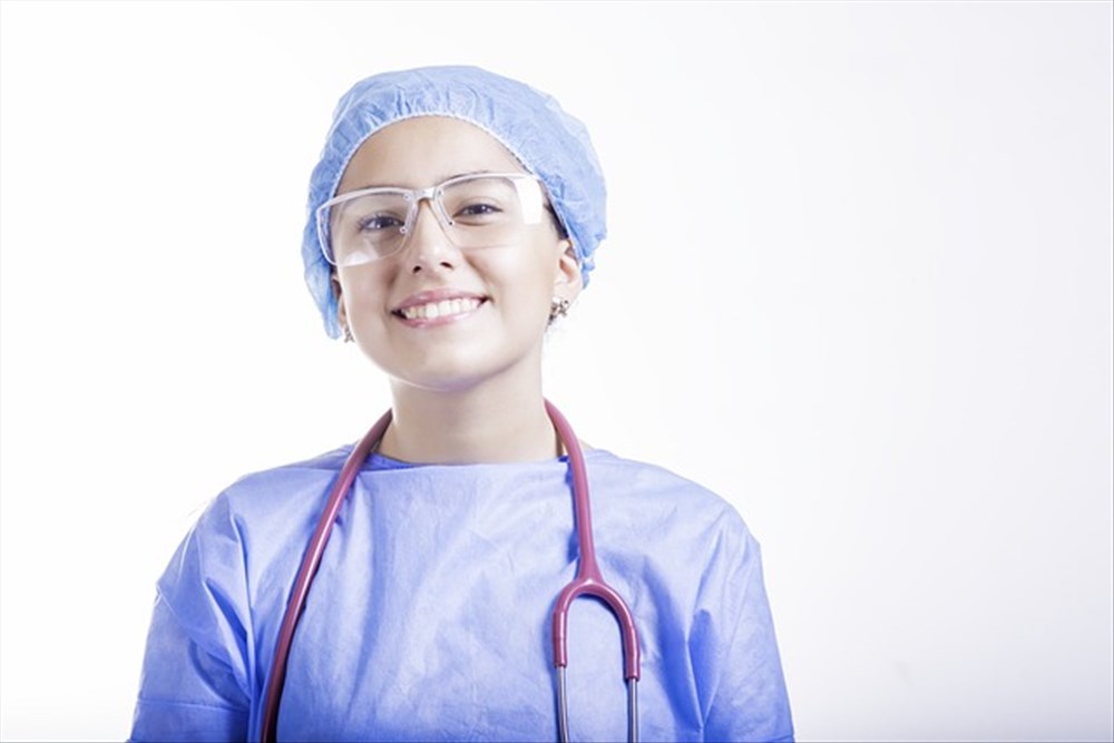 Le métier d'infirmière à domicile : missions, compétences et impact sur les soins