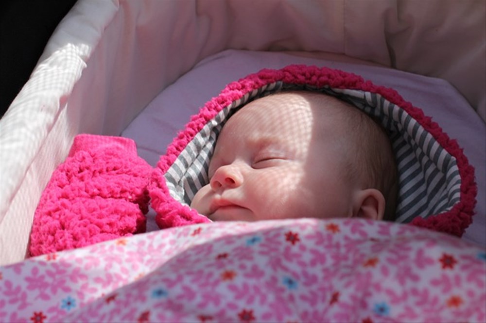 Pourquoi un bébé reborn aide à surmonter le deuil ?
